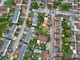Foto auf Alu-Dibond Aerial View of Residential District and Real Estate Homes at Hemel Hempstead City of England UK. November 5th, 2023 © Altaf Shah