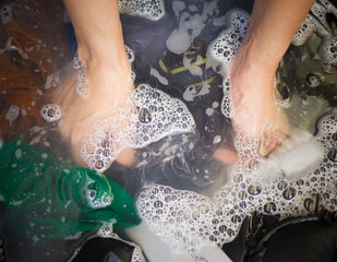 The wrong way to wash clothes by hand that many people may have been doing all along.