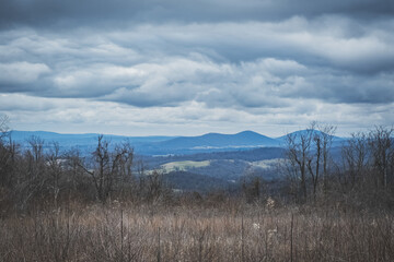 Overlook along the Appalachian Trail in Sky Meadows State Park i