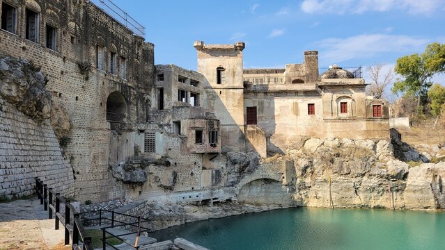 Pond in katas raj, Old history 