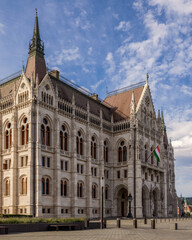 Fototapeta na wymiar Majestic Hungarian Parliament Building in Budapest.