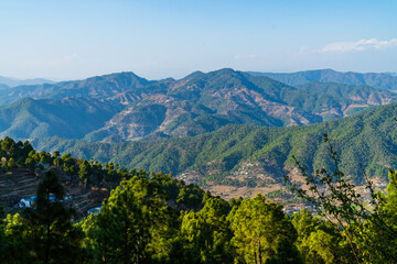 Fototapeta premium View of the green mountains at Uttarakhand India