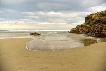 Playa de las Catedrales: Esculturas Naturales en Galicia