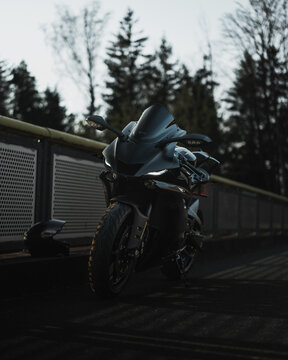 R6
