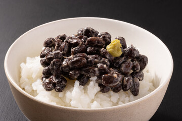 黒豆納豆ごはん