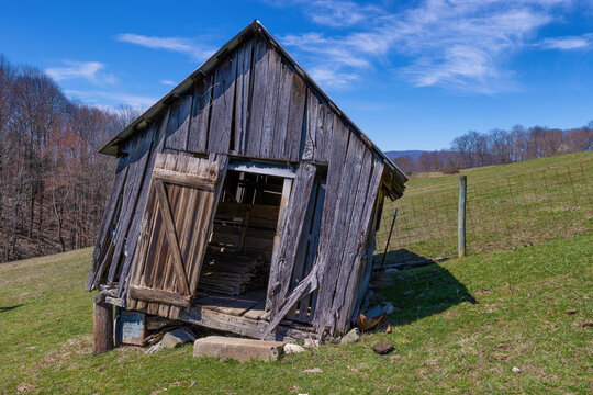 Abandoned outbuilding in rural Virginia, USA
