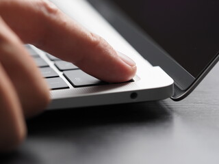 Fingerprint touch keyboard to unlock laptop without entering the password.