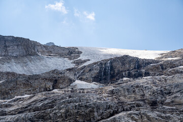 Naturjuwel im Nationalpark Hohe Tauern - das Ski- und Wanderparadies Weißsee Gletscherwelt. Entlang des Gletscher - Themenweges beim Stubacher Sonnblickkees. Klimaveränderung hautnah erleben.