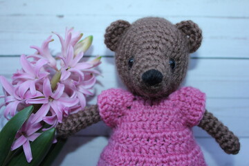 handmade accessory, knitted item