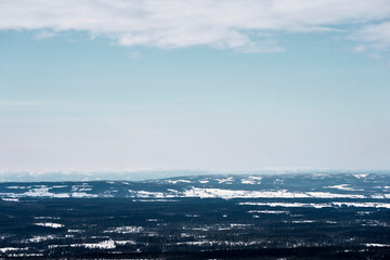 Images from a walk to the Tjuvaasen Hill, part of the Totenaasen Hills, Norway, a winter day in March.