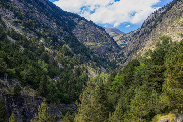 Fototapeta na wymiar Beautiful mountain peaks in Spain (Pyrenees), Valley de Nuria, Vall de Nuria