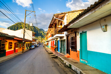 Fototapeta na wymiar Colorful streets of the town of Jardin, Colombia, during sunset