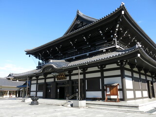 東京都港区高輪の高野山東京別院（本堂）