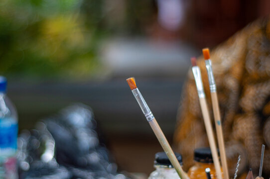 painting brushes