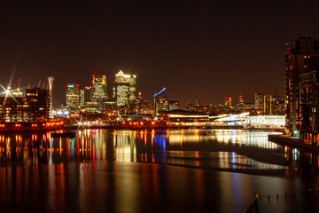 Fototapeta na wymiar UK London IFS Cloud Royal Docks