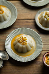 Panna cotta fait maison au fruit de la passion