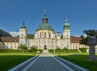 Fototapeta na wymiar Benediktinerabtei Ettal, Bayern, Deutschland