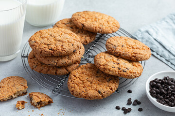 Chocolate chips oatmeal cookies