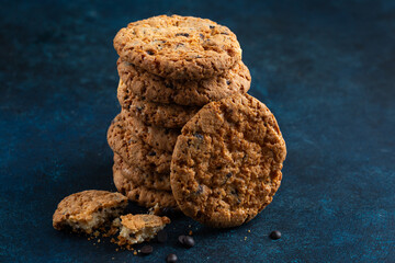 Chocolate chips oatmeal cookies