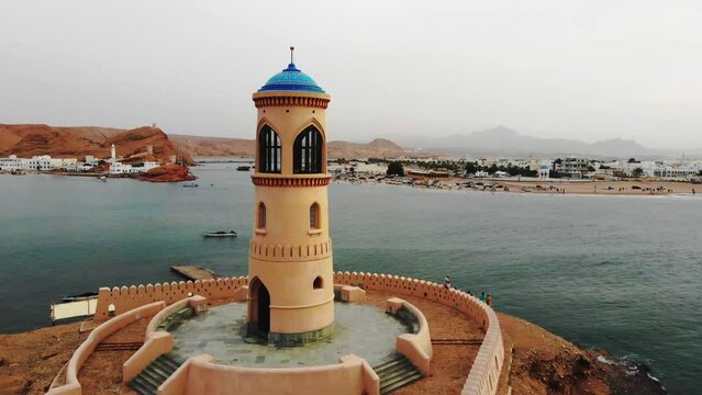 Al Aija Lighthouse, learn about the oldest marine lighthouses in the Sultanate of Oman