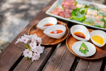 生春巻きと肉巻き