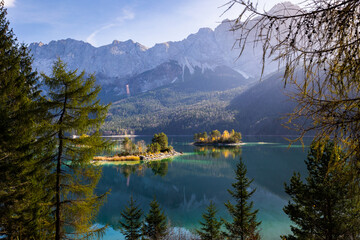 Fototapeta premium lake and mountains