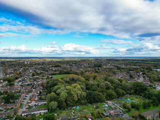 Fototapeta na wymiar Sky and Clouds over Central Hemel Hempstead City of England Great Britain 