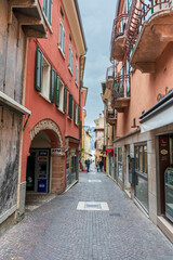 Fototapeta na wymiar Malcesine village view with narrow roads during out of season time