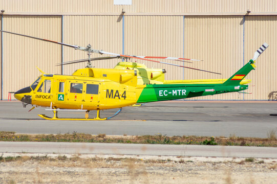 Helic&oacute;ptero utilitario Bell 212