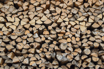 Textura creada con troncos de madera apilados
