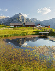 Teich auf der Walderalm, Huderbankspitze, Gnadenwald, Karwendel, Tirol, Österreich