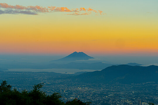 Atardecer Volc&aacute;n Chinchontepec