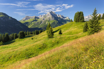 Fototapeta na wymiar Omeshorn von Oberlech, Vorarlberg, Österreich