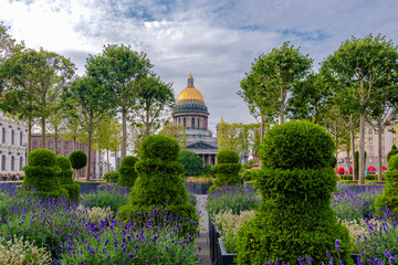 Die Isaakskathedrale ist die größte Kirche in Sankt Petersburg in Russland. Einer der größten...