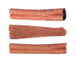 Rolgordijnen Aromatic dry cinnamon sticks isolated on white, set © New Africa