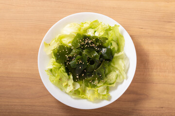 わかめサラダ