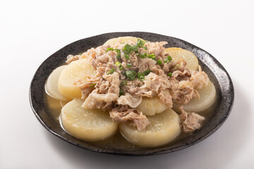 豚バラ大根　（出汁煮込み）