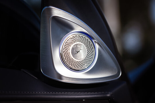 Maybach Haute Voiture 1/150