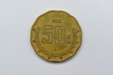 Moneda mexicana de 50 centavos de 2003. Fueron acuñadas desde 1992 - 2009.