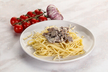 Pasta Carbonara with beef bacon