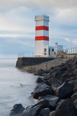 Leuchtturm bei Gardur, Reykjanes, Südwestisland, Island