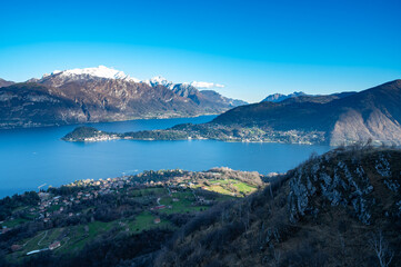 Fototapeta na wymiar Lake Como, Bellagio, Tremezzo and the mountains above, from Tremezzo. 