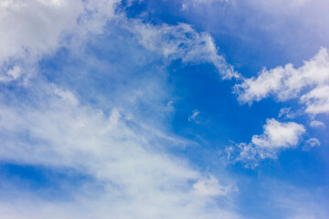 Obraz premium Blue sky with clouds for background