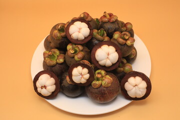 Peeled mangosteen natural fresh fruit