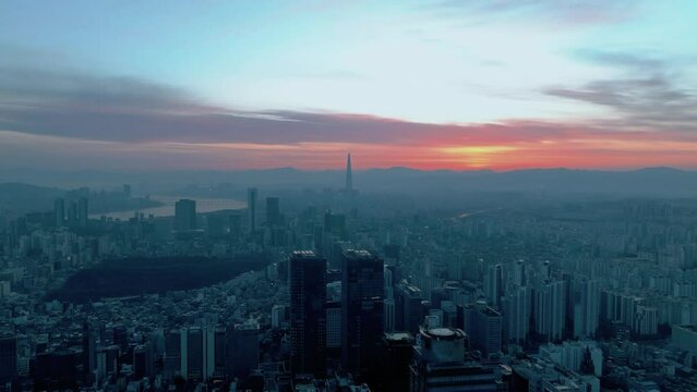 Drone View of Seoul city in South Korea, Gangnam road 60fps, winter, sunrise