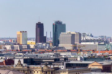 Berlin Skyline Potsdamer Platz  - 758014926