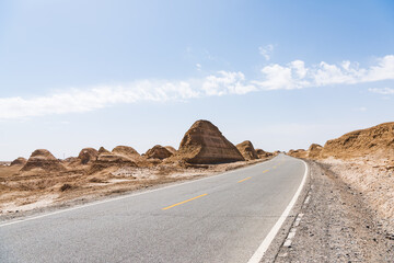 Qinghai Haixi Dachaidan original wind erosion landform