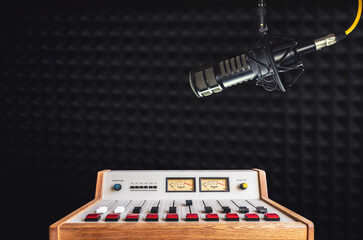 Professional microphone and sound mixer