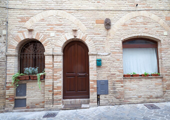 House Facade in Recanati - 758165765