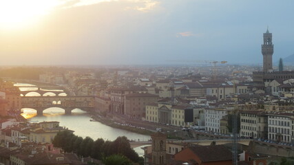 Fantástico atardecer en Florencia